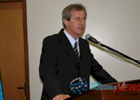 Edson de David participa da abertura dos trabalhos da Câmara na segunda