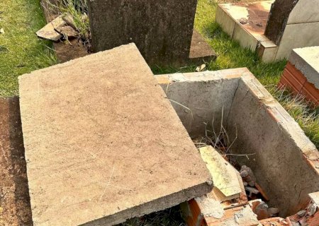 Polícia exuma feto para comprovar se pai engravidou a própria filha de 12 anos