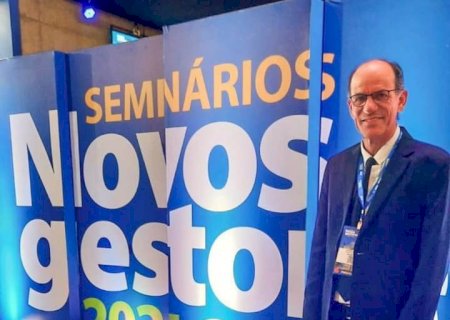 Prefeito eleito de Amambai, Sérgio Barbosa, está em Brasília para Seminário de Novos Gestores e audiências com parlamentares