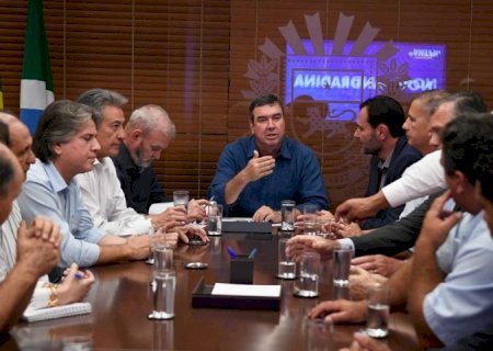 Nova Andradina garante asfalto para Nova Casa Verde, Jardim Tropical e recape na pista do aeroporto