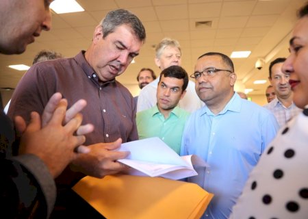 Vereadores entregam documento a Riedel com pauta prioritária a Ponta Porã